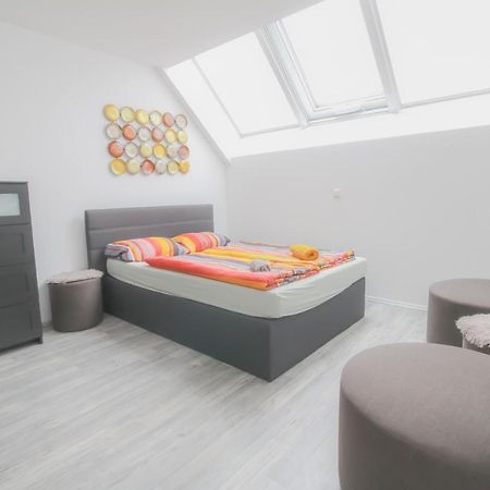 Private Triple Bedroom In Shared Apartment Dw171-4 Viyana Dış mekan fotoğraf